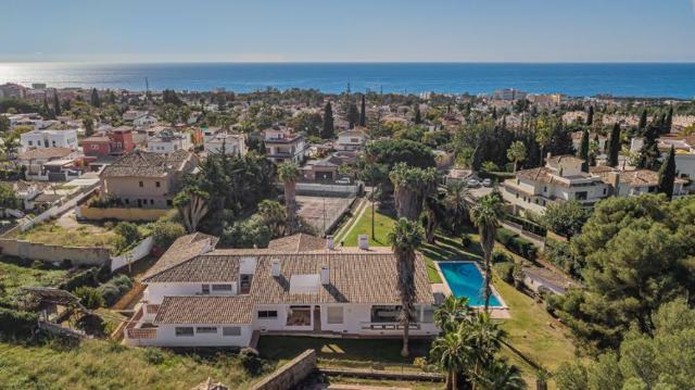 Plot in La Cala de Mijas – photo 1